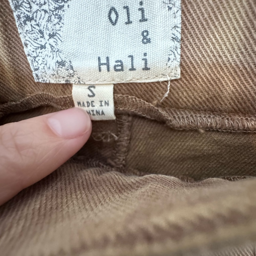 Oil & Hali Beige Cargo Skinny Pants for Women - Picture 7 of 7